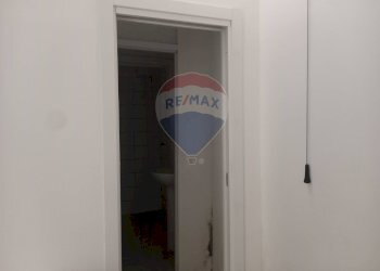 Hall / corridoio - Locale Commerciale Via Del Lavoro
283, Santa Maria Capua Vetere - foto 9