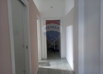 Hall / corridoio - Locale Commerciale Via Del Lavoro
283, Santa Maria Capua Vetere - foto 15