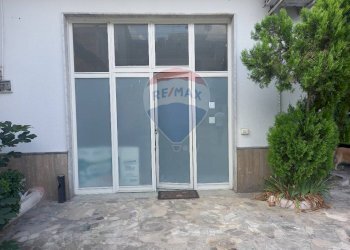 Terrazza - Locale Commerciale Via Del Lavoro
283, Santa Maria Capua Vetere - foto 1