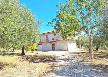 Foto 1 - Casa indipendente contrada fiume colle ospedale, Penne - foto 1