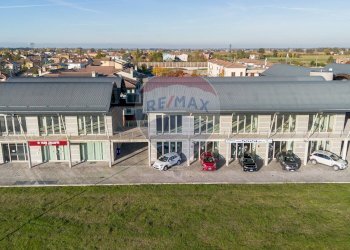 Edificio all\'aperto - Ufficio Loc. Parola, Fidenza - foto 12