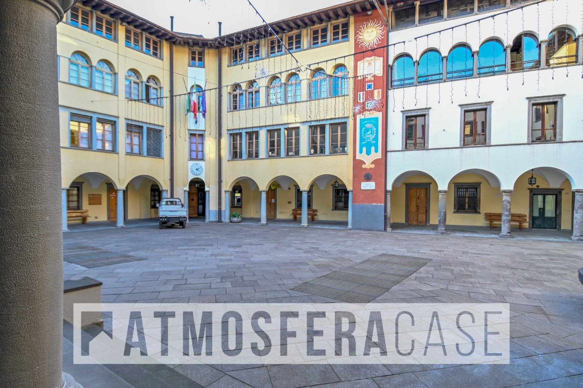 Foto 1 - Ufficio Via Papa Giovanni XXIII
 
16, Leffe - foto 1