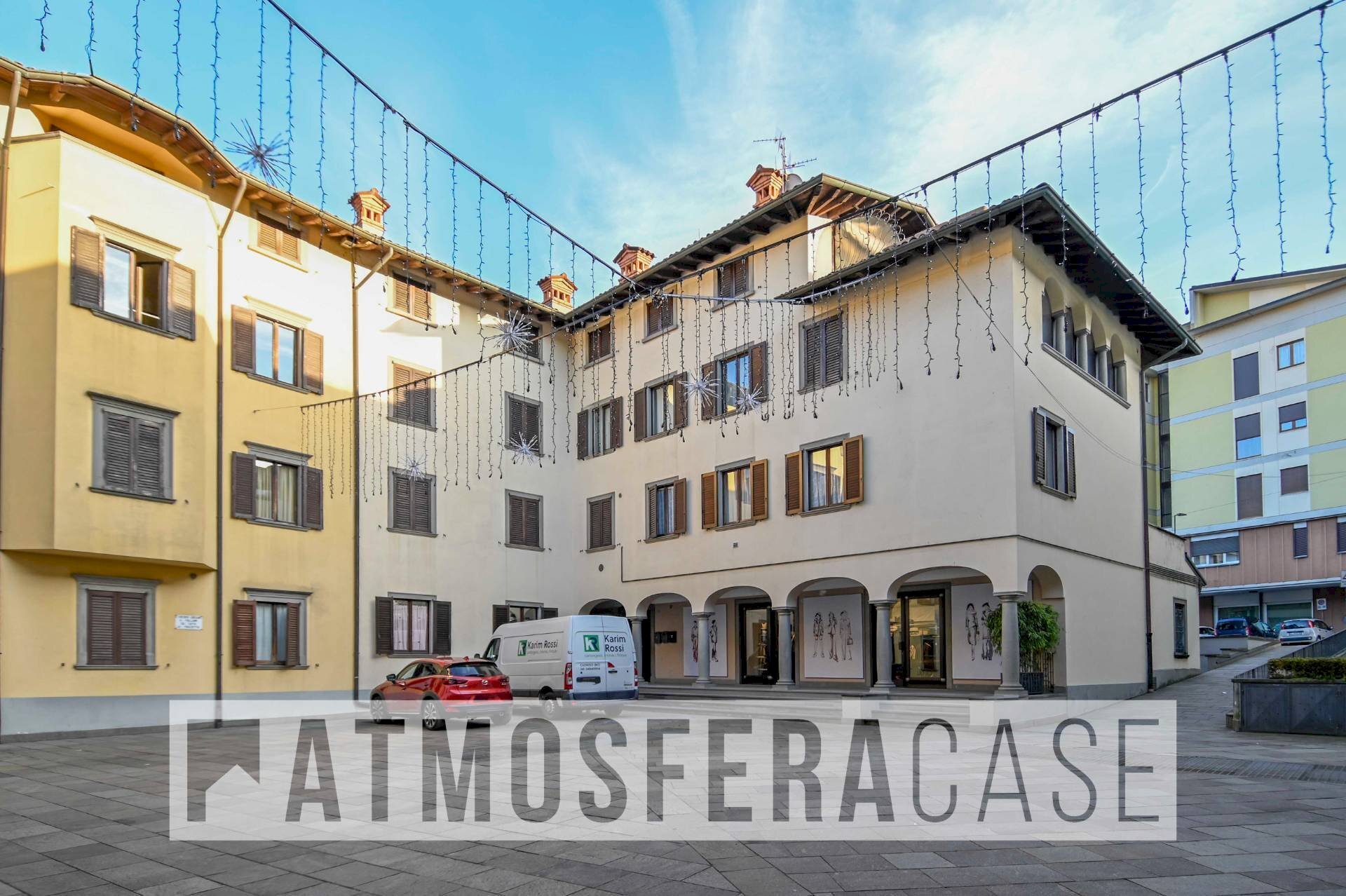 Foto 2 - Ufficio Via Papa Giovanni XXIII
 
16, Leffe - foto 2