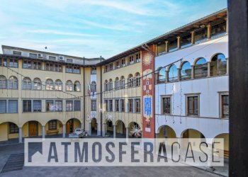 Foto 7 - Ufficio Via Papa Giovanni XXIII
 
16, Leffe - foto 7