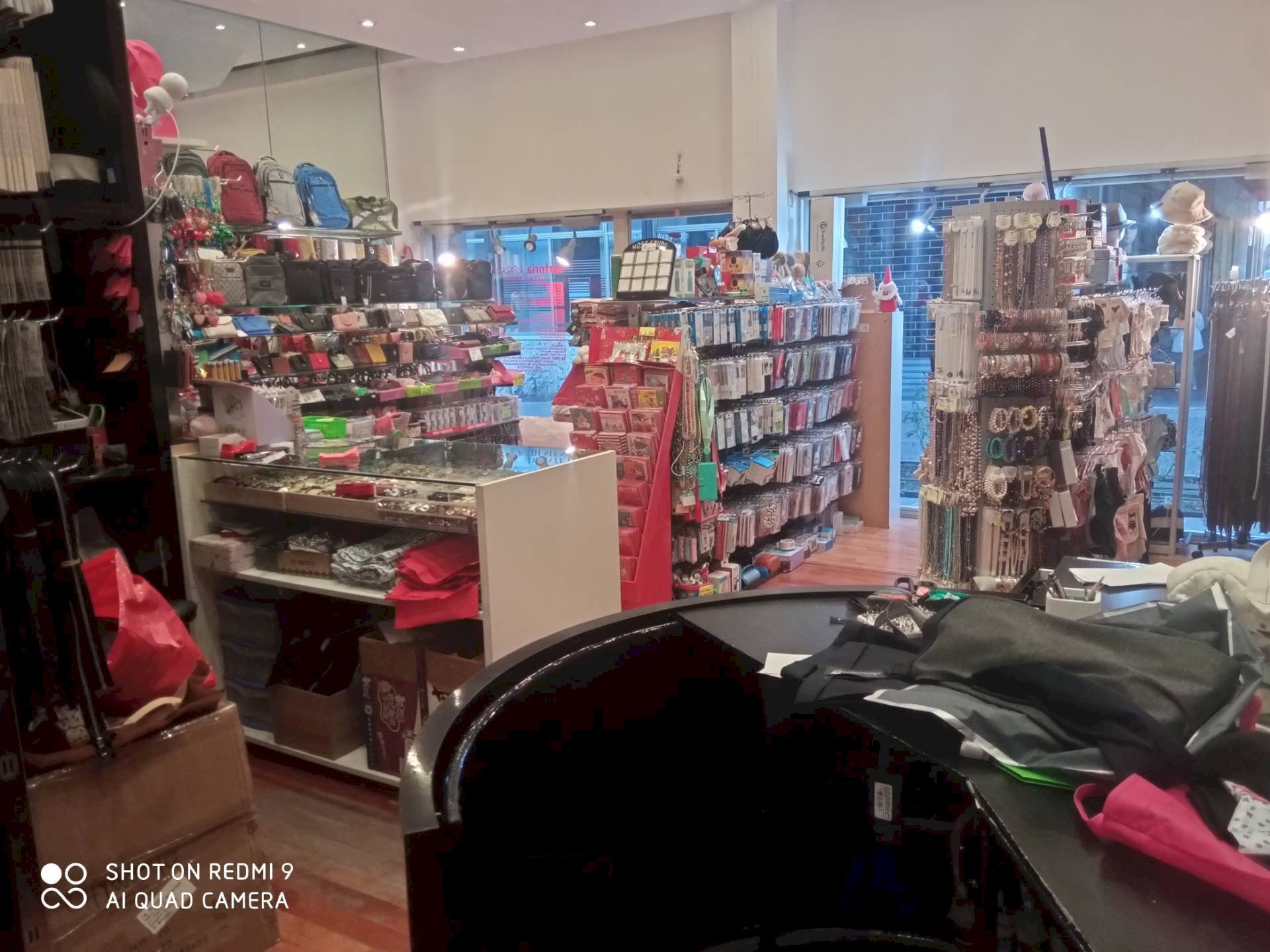 Foto 2 - Negozio VIA MATTEOTTI
37, Melzo - foto 2