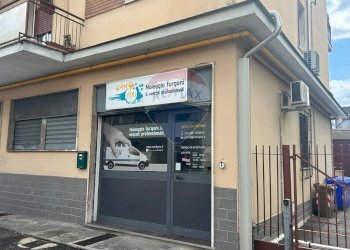 Edificio all\'aperto - Commercial Premises via Ferdinando Guerci
2, Parma - photo 3