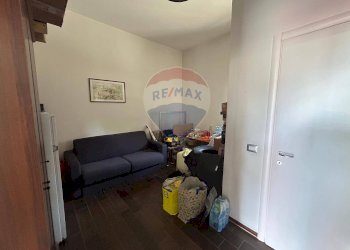 Soggiorno - Commercial Premises via Ferdinando Guerci
2, Parma - photo 8