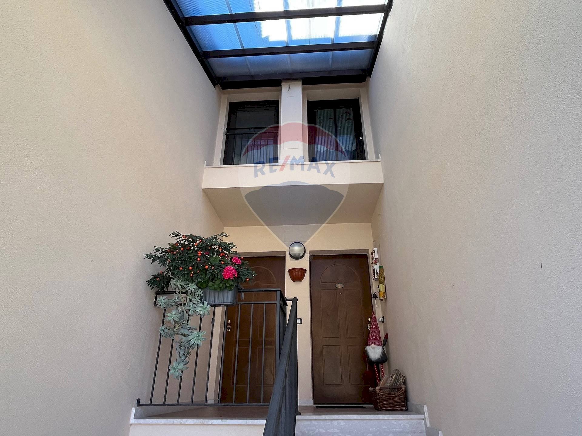 Edificio all\'aperto - Quadrilocale Via Roma
 
35, Villetta Barrea - foto 3