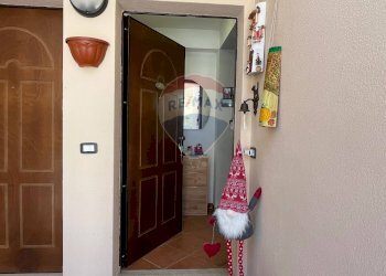 Hall / corridoio - Quadrilocale Via Roma
 
35, Villetta Barrea - foto 4