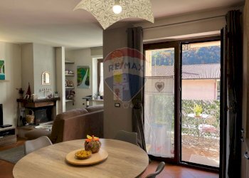 Sala da pranzo - Quadrilocale Via Roma
 
35, Villetta Barrea - foto 14