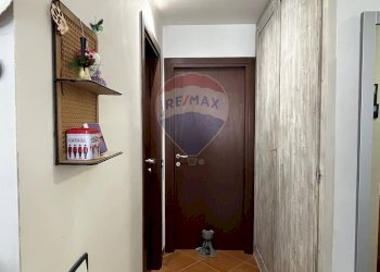 Hall / corridoio - Quadrilocale Via Roma
 
35, Villetta Barrea - foto 20