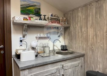 Dettagli - Quadrilocale Via Roma
 
35, Villetta Barrea - foto 31