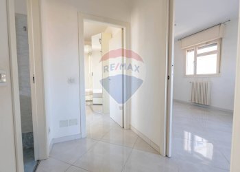 Hall / corridoio - Three-room apartment Via Michele Saponaro
 
38, Milano - photo 25