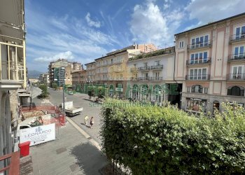 Foto 2 - Bilocale Corso Vittorio Emanuele, Avellino - foto 2