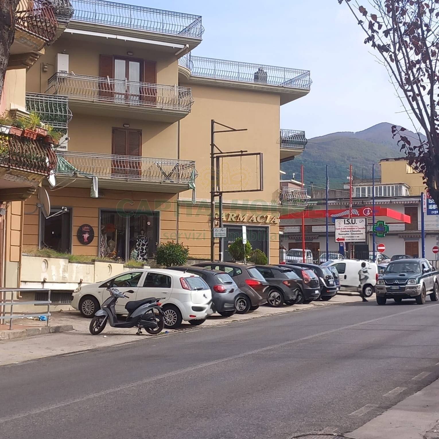 Foto 1 - Locale Commerciale via nazionale delle puglie, Sirignano - foto 1