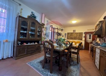 Sala da pranzo - Appartamento Via Misilmeri
 
7, Palermo - foto 7