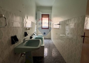 Bagno - Quadrilocale Via Nicolò Tommaseo
 
26, Bagheria - foto 8