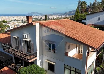 Casa all\'aperto - Appartamento via Francesco Emanuele Cangiamila
 
5, Palermo - foto 1