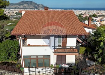 Casa all\'aperto - Appartamento via Francesco Emanuele Cangiamila
 
5, Palermo - foto 3