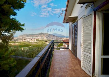 Balcone - Appartamento via Francesco Emanuele Cangiamila
 
5, Palermo - foto 13