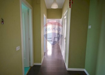 Hall / corridoio - Appartamento via Francesco Emanuele Cangiamila
 
5, Palermo - foto 17