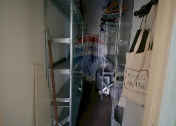 Dispensa di stoccaggio - Appartamento via Francesco Emanuele Cangiamila
 
5, Palermo - foto 24