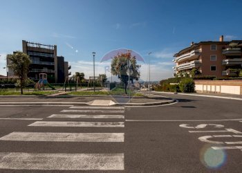 Edificio all\'aperto - One-room apartment Via Val d'Orcia
 
22, Roma - photo 26