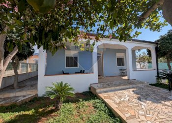 Casa all\'aperto - Villa Contrada Casazze
 
74, Santa Croce Camerina - foto 3