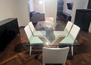 Sala da pranzo - Trilocale Via Roberto Da Bari
82, Bari - foto 3