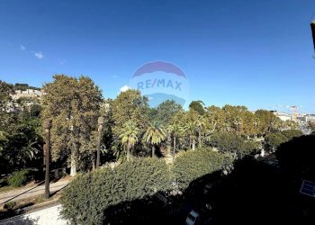 Edificio all\'aperto - Appartamento Napoli - foto 1