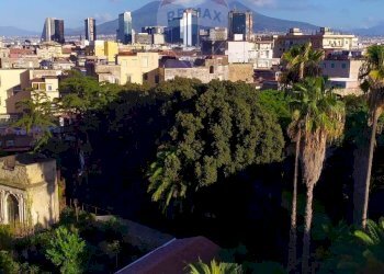 Edificio all\'aperto - Appartamento Napoli - foto 18