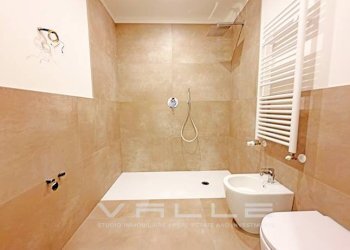 Bagno - One-room apartment Via Paleocapa, Bergamo - photo 8