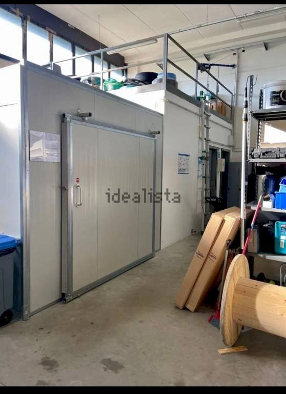 Interno non residenziale - Shed via Lago Scaffaiolo, Carpi - photo 3