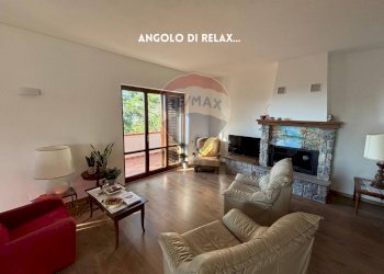 Soggiorno - Villa Via San Martino
 
42, Roccastrada - foto 13