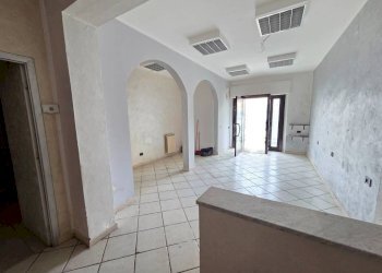 Interno non residenziale - Negozio via Edmondo De Amicis, Lastra a Signa - foto 6