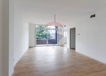 Stanza vuota - Trilocale Capriate San Gervasio - foto 2