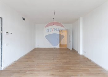 Stanza vuota - Trilocale Capriate San Gervasio - foto 8