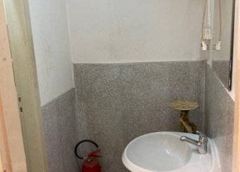 Bagno - Shop corso Grosseto, 153, Torino (neighborhood Borgo Vittoria) - photo 11