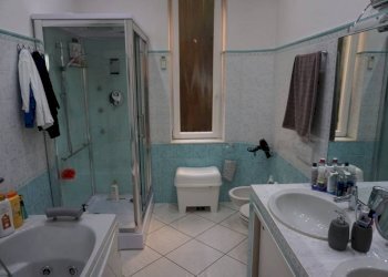 Bagno - Quadrilocale via Gerolamo Bordone, 5, Genova (zona Cornigliano) - foto 14