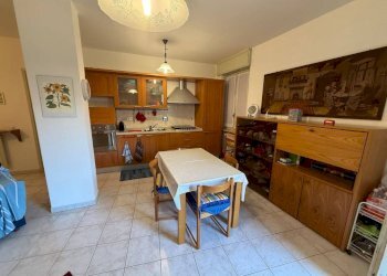 Salone - Bilocale via Giuseppe Augusto Levis, 40, Chiomonte - foto 11