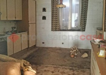 Stanza non arredata - Casa indipendente via papa giovanni xxiii, Agrate Conturbia - foto 9