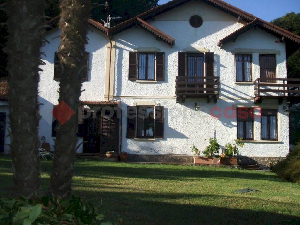 Facciata - Villa via monte zeda, Stresa - foto 3