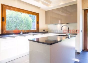 Cucina - Villa via visconti, Agrate Conturbia - foto 3