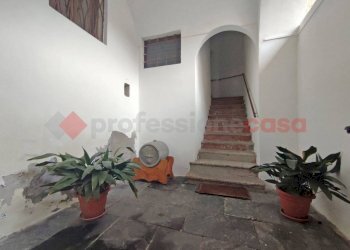 Interno palazzo - Casa indipendente via dante, Gozzano - foto 4
