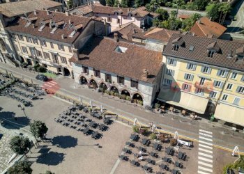 Vista - Stabile - Palazzo piazza Del Popolo, Arona - foto 2