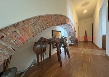 Corridoio - Stabile - Palazzo piazza Del Popolo, Arona - foto 19