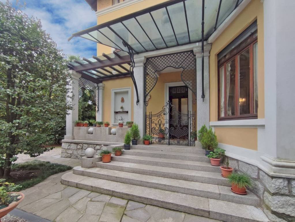 Giardino - Villa via Armando Diaz, Lesa - foto 1