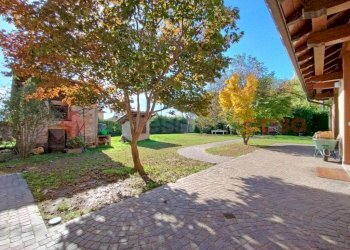 Giardino - Casa indipendente via nazionale, Borgomanero - foto 3