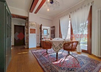 Salone - Casa indipendente via nazionale, Borgomanero - foto 9