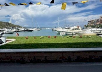 Foto 2 - Commercial Premises Lungomare Andrea Doria
 
75, Monte Argentario - photo 2